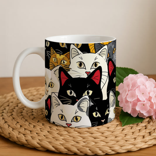 Vibrant Colors, Cat Lover's Ceramic Tea Cup: Cozy Feline Aesthetic.